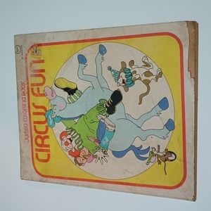 70s VTG Circus Fun Jumbo Coloring Book Modern Promotions